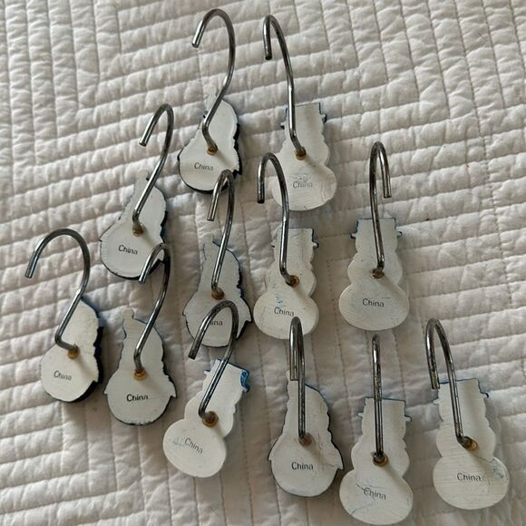 Holiday Shower Curtain Hooks Penguins Snowmen Set of 12 - Picture 8 of 8